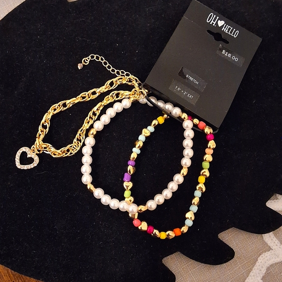 💥SALE💥OH Hello, NWT Rhinestone, Gold, Multi-Color Bracelet Set - Picture 4 of 6